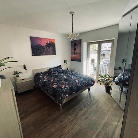 Luce Private Deluxe Apartment Near The Station Tirano Exterior photo