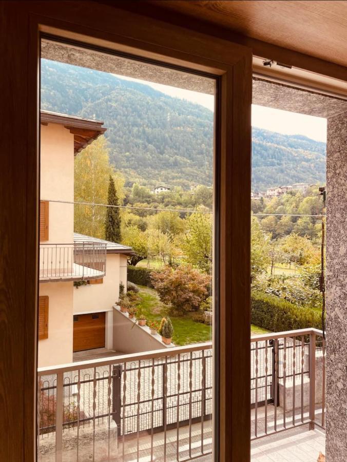 Luce Private Deluxe Apartment Near The Station Tirano Exterior photo